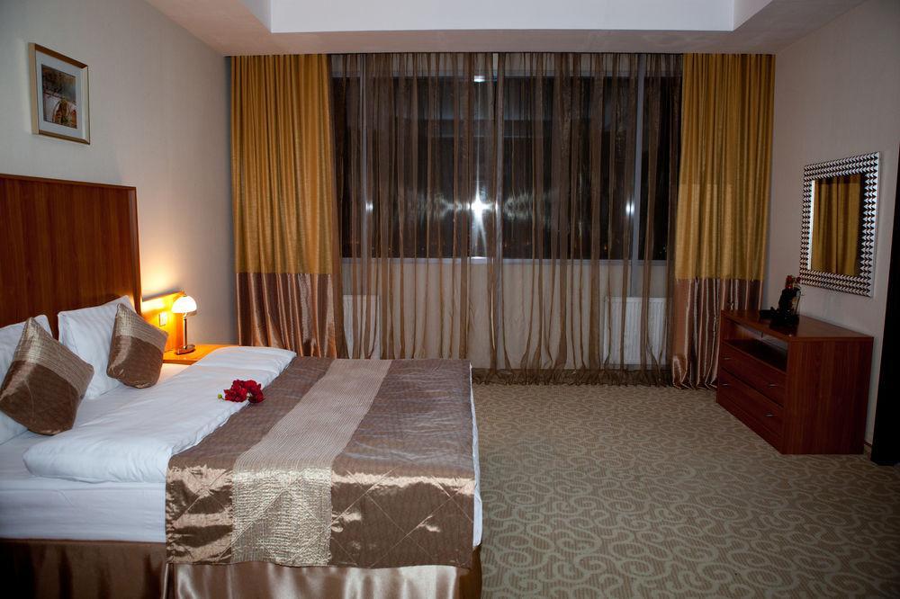 Duman Hotel Nur-Sultan (Astana)